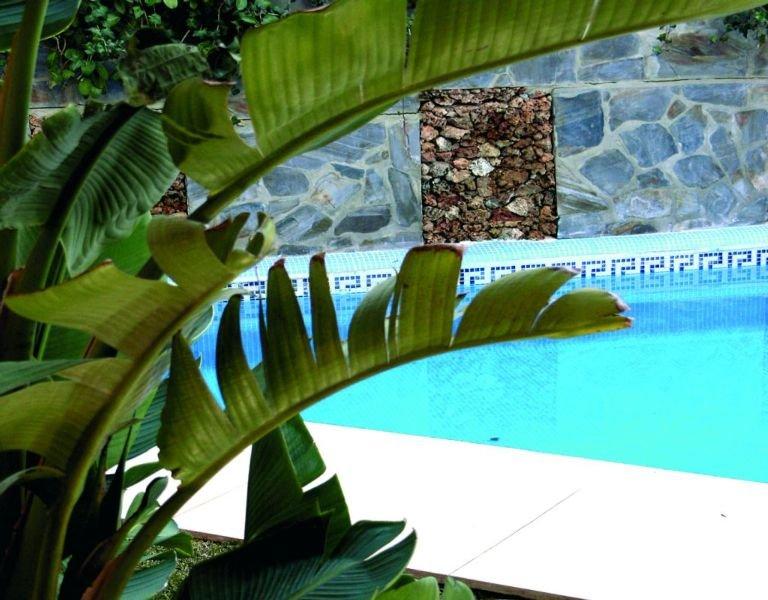 Apartamentos Turisticos Anoreta Rincon de la Victoria Exterior photo