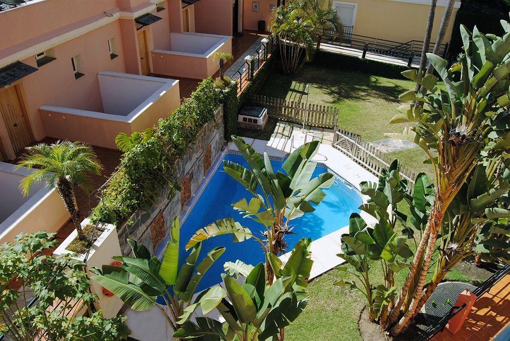 Apartamentos Turisticos Anoreta Rincon de la Victoria Exterior photo
